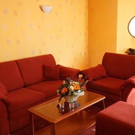 Hotel Troyan Plaza 4*