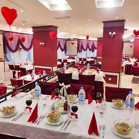Troyan Plaza Hotel