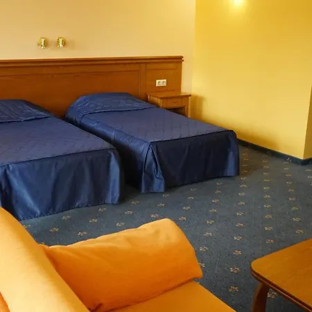 Hotel Troyan Plaza 4*