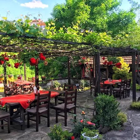 Troyan Plaza Hotel