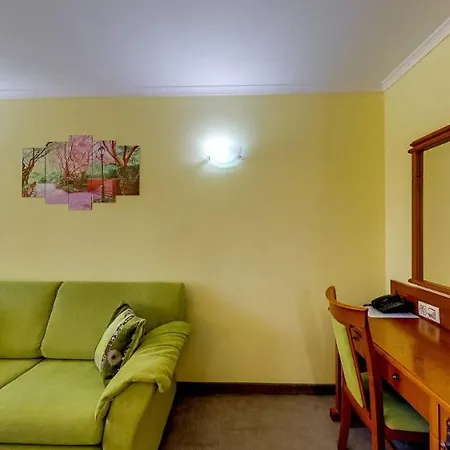 Troyan Plaza Hotel