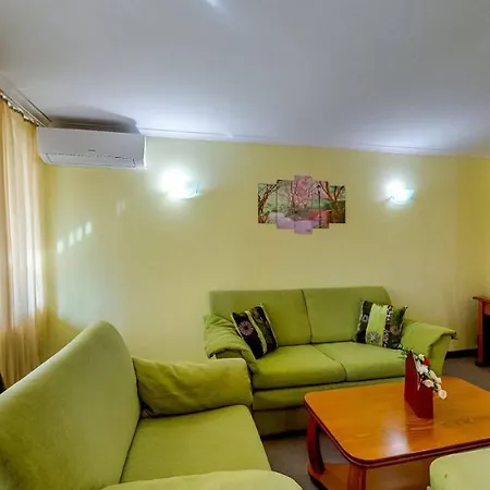 Hotel Troyan Plaza 4*
