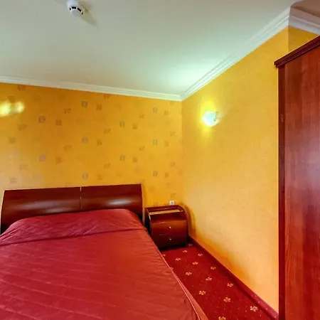 Troyan Plaza Hotel