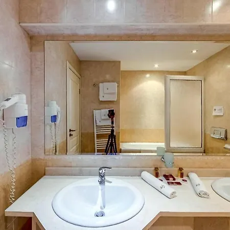 Troyan Plaza 4*