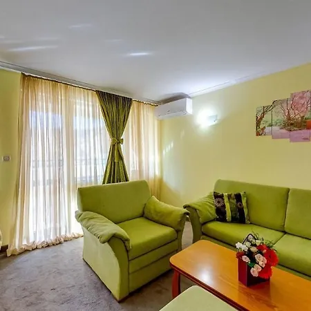 Hotel Troyan Plaza