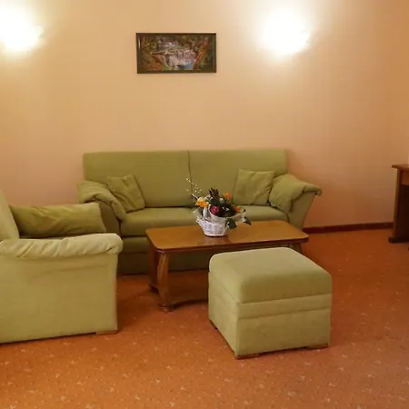 Hotel Troyan Plaza 4*