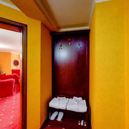 Troyan Plaza 4*