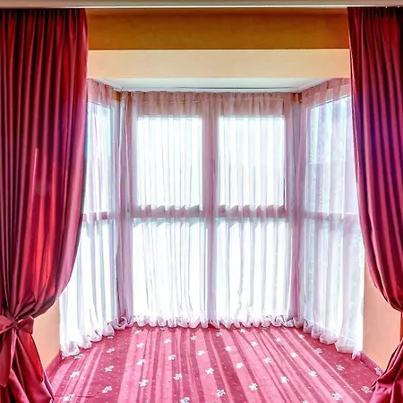 Hotel Troyan Plaza