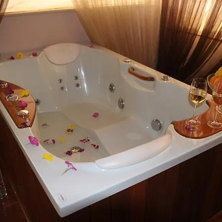 Troyan Plaza Hotel