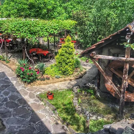 Troyan Plaza Hotel