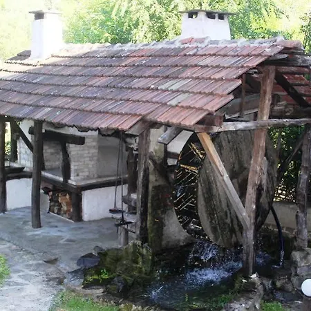 Troyan Plaza Hotel