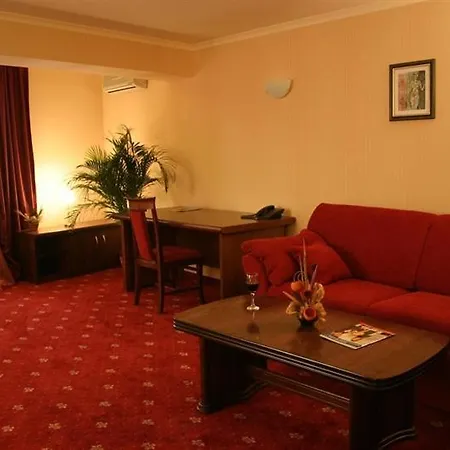 Troyan Plaza Hotel 4*
