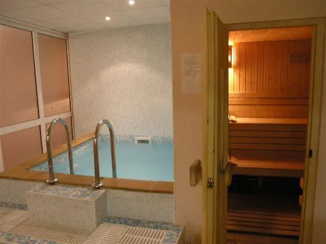 Otel Troyan Plaza 4*