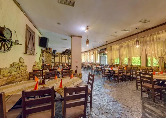 Otel Troyan Plaza 4*